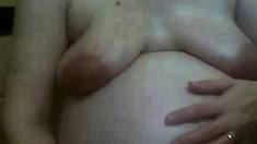 ugly preggo pig in webcam