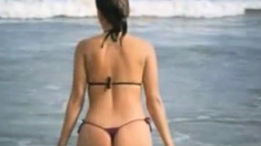 Amateur girl hot thong scene on the beach